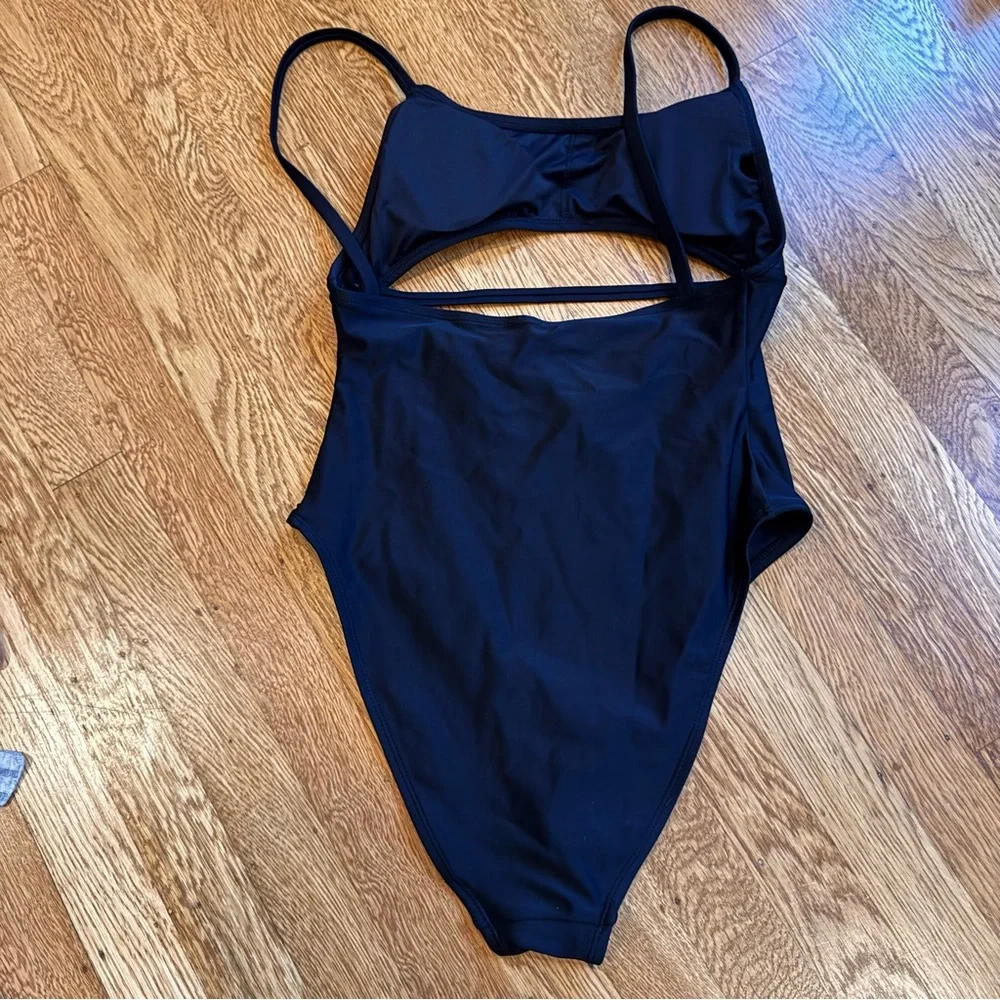 Women's Black Cutout One-Piece Swimsuit High cut pole dance Leotard Sz medium
